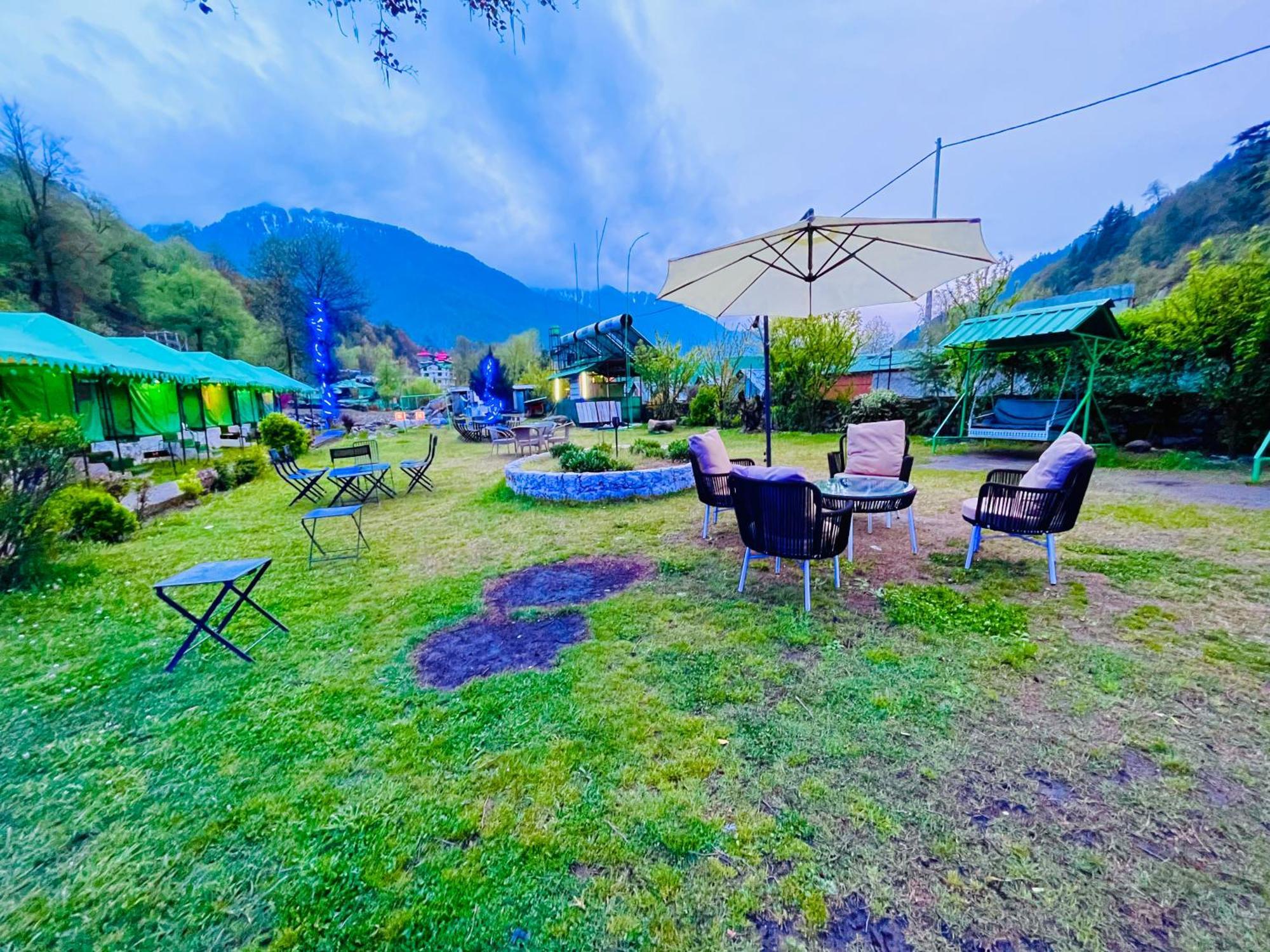 Himalayan Riverside Swiss Cottage Tents, Manali Eksteriør bilde
